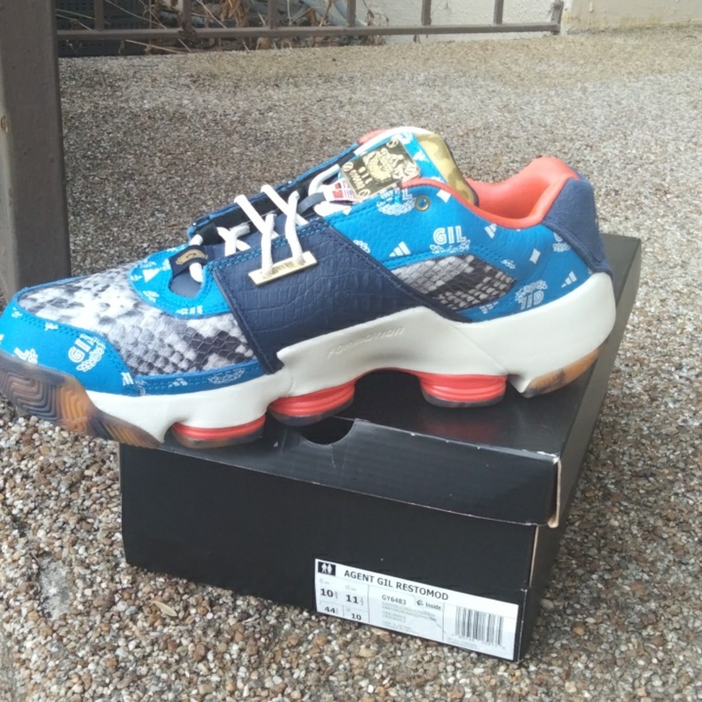 adidas Agent GIL RESTOMOND SHOES